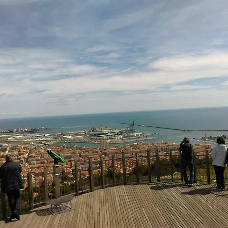 Apartment 6 Personnes Avec Terrasse Et Parking A - Fr-1-472a-165 Sete