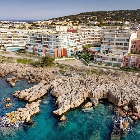 6 Personnes Avec Terrasse Et Parking A - Fr-1-472a-165 * Sete